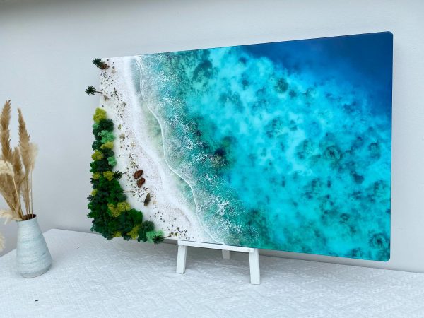 Custom 3D Handcrafted Epoxy Resin Ocean Art – Tropical Beach with Lush Greenery