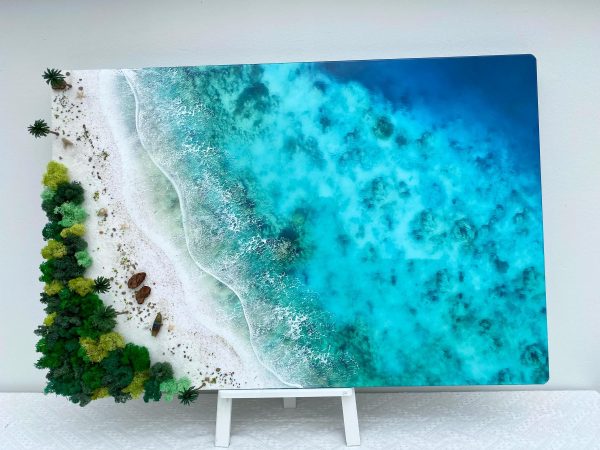 Custom 3D Handcrafted Epoxy Resin Ocean Art – Tropical Beach with Lush Greenery