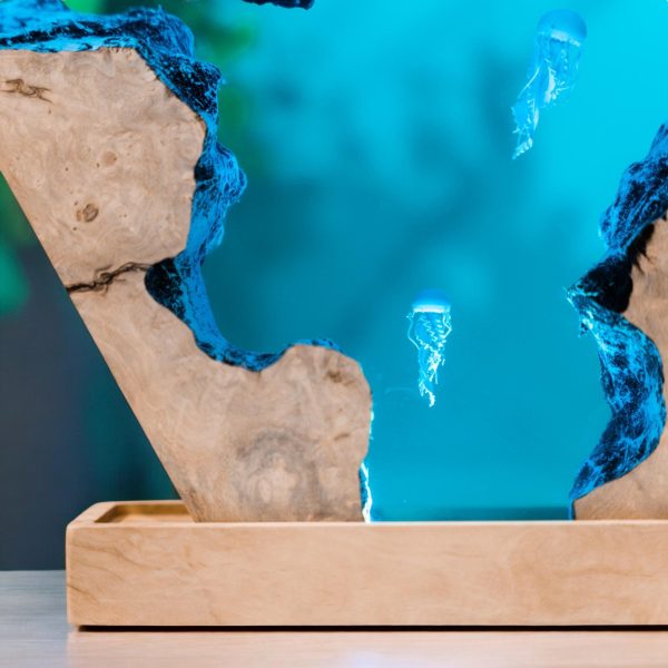 Personalize Handmade Ocean Wave Resin Lamp – Diver & Jellyfish Epoxy Art with Wood Base Night Lamp | Gift for Mom