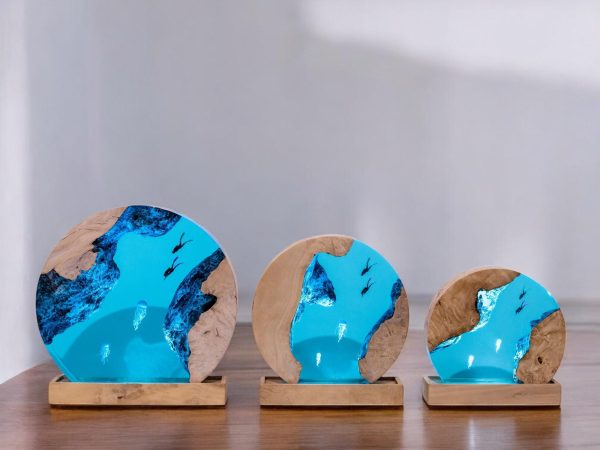 Custom Handmade Ocean Wave Resin Lamp | Round Diver & Jellyfish Epoxy Art with Wood Base Night Lamp | Gift for Mom | Room decor