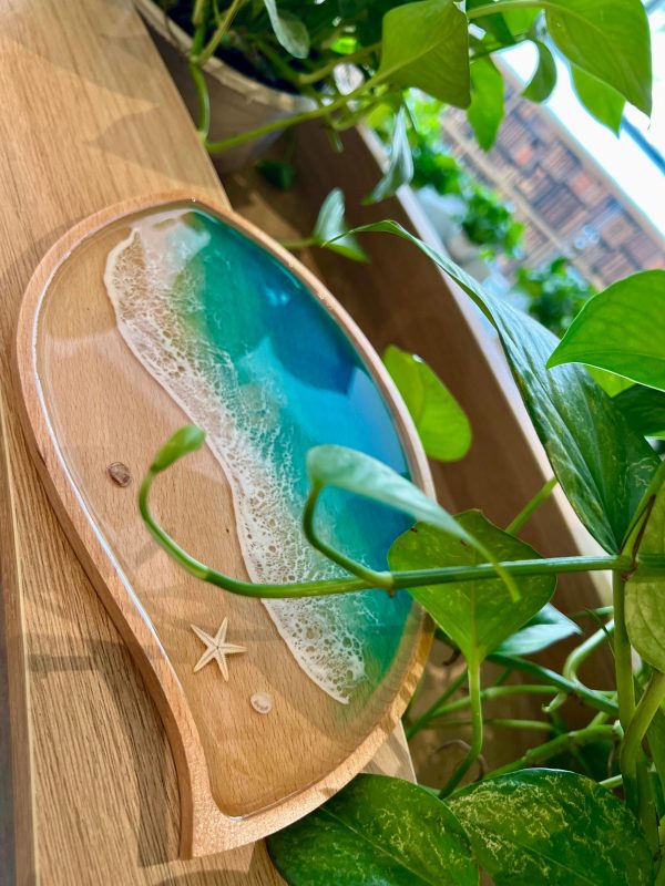Ocean Resin Leaf Bathroom Tray | Handmade Beach Wave Wooden Décor with Starfish & Shells | Gift for Mom | Gift for Ocean Lovers