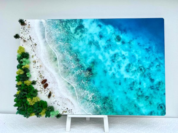 Custom 3D Handcrafted Epoxy Resin Ocean Art – Tropical Beach with Lush Greenery