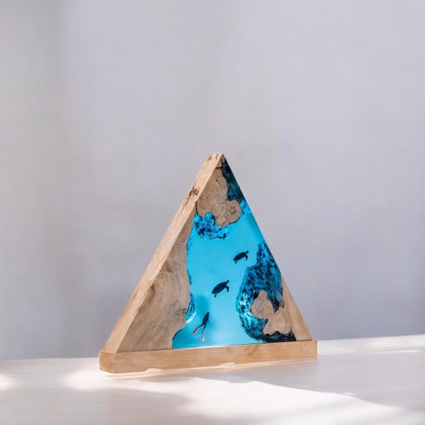 Custom Handmade Ocean Wave Resin Lamp – Triangle Turtles & Diver Epoxy Art with Wood Base Night Lamp | Gift for Mom