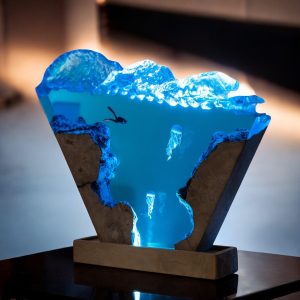Personalize Handmade Ocean Wave Resin Lamp – Diver & Jellyfish Epoxy Art with Wood Base Night Lamp | Gift for Mom