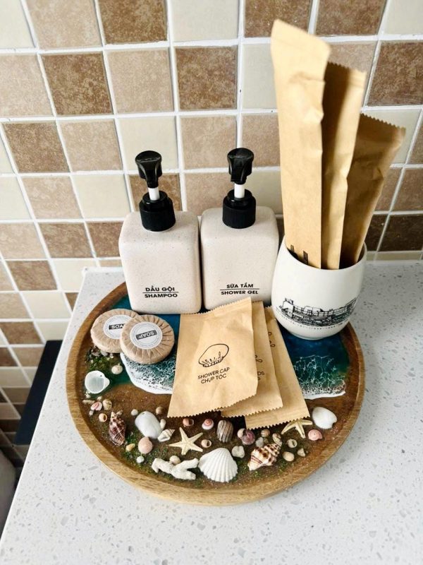 Ocean Resin Round Bathroom Tray | Handmade Beach Wave Wooden Décor with Starfish & Shells | Gift for Mom | Gift for Ocean Lovers